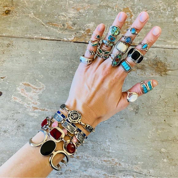 Southwestern Style Sterling Silver Turquoise & Red Coral Chip Inlay Heart Ring - Picture 11 of 13